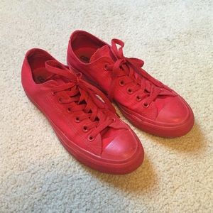 all red converse low tops